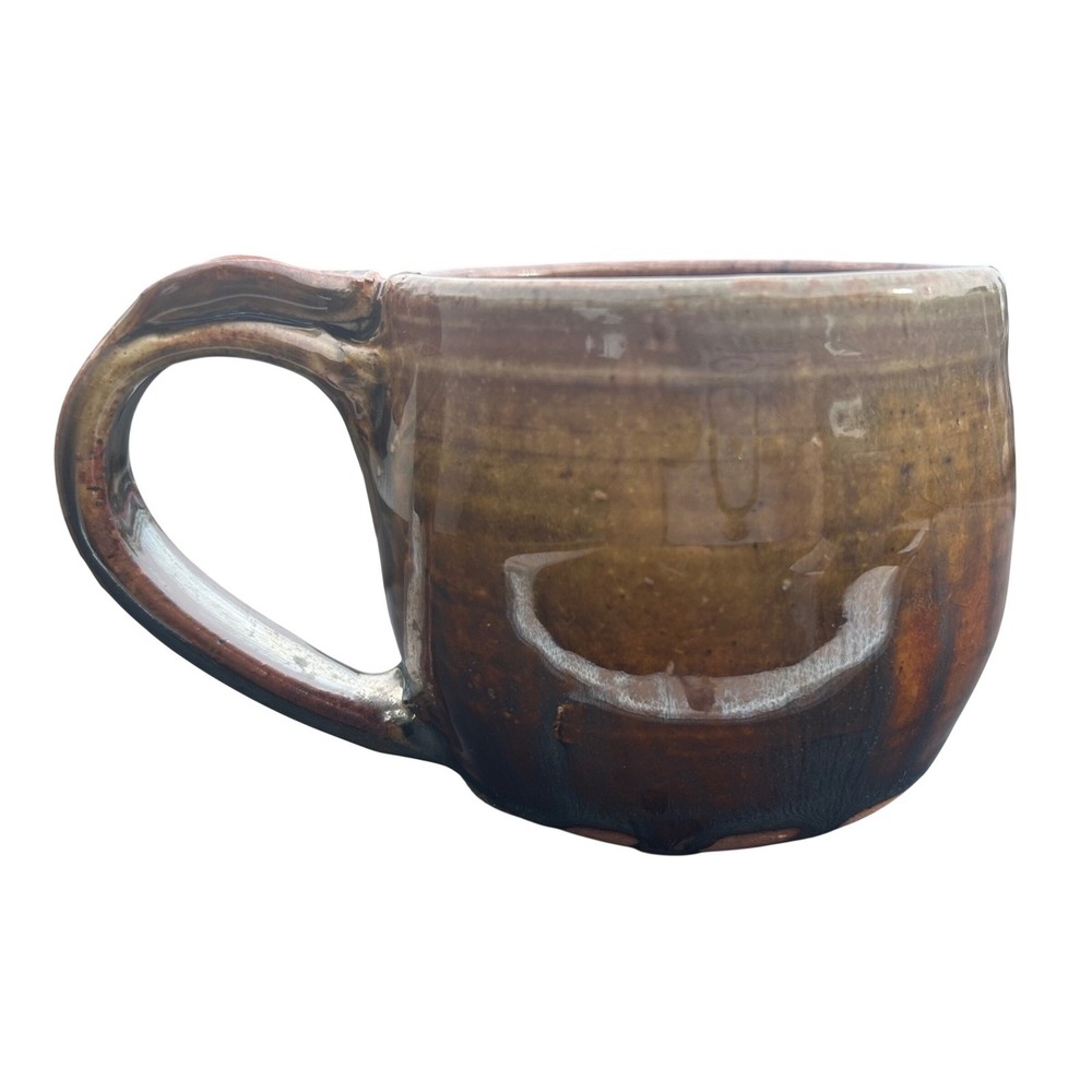 Jon Dolinsky Studio Pottery Mug Signed Dated 2018 Brown Amber Glaze Thumb Rest